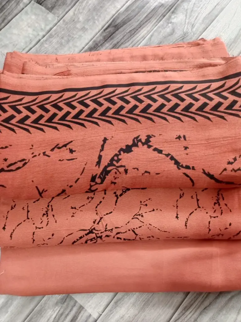 Corduroy Marina 3pc  🔶shirt cutting 2 yard  🔷 plain marina trouser 1.75 yard  🔷 corduroy wool shawl 2.5 yard