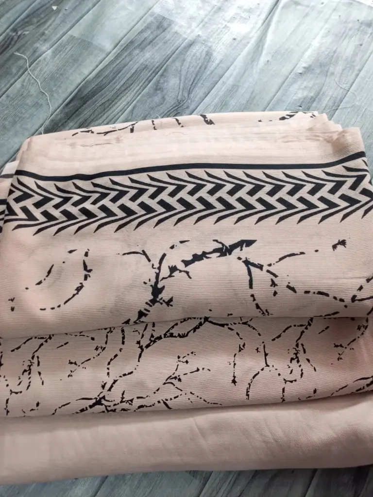 Corduroy Marina 3pc  🔶shirt cutting 2 yard  🔷 plain marina trouser 1.75 yard  🔷 corduroy wool shawl 2.5 yard