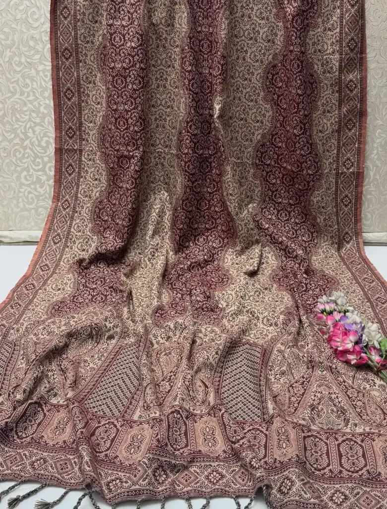Beautiful Kashmiri Traditional Jacquard Wool Shawl   Measurement LENGTH :2.75 Yards