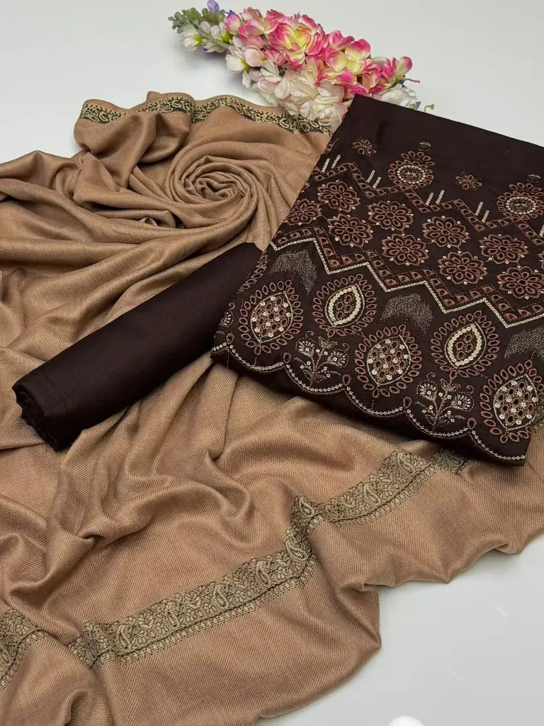 WINTER COLLECTION  Beautiful & Elegant Style  Dhanak Bareeze Embroidered Boring Shirt & dhanak plain Trouser With  Marina Shawl 3 PC Dress