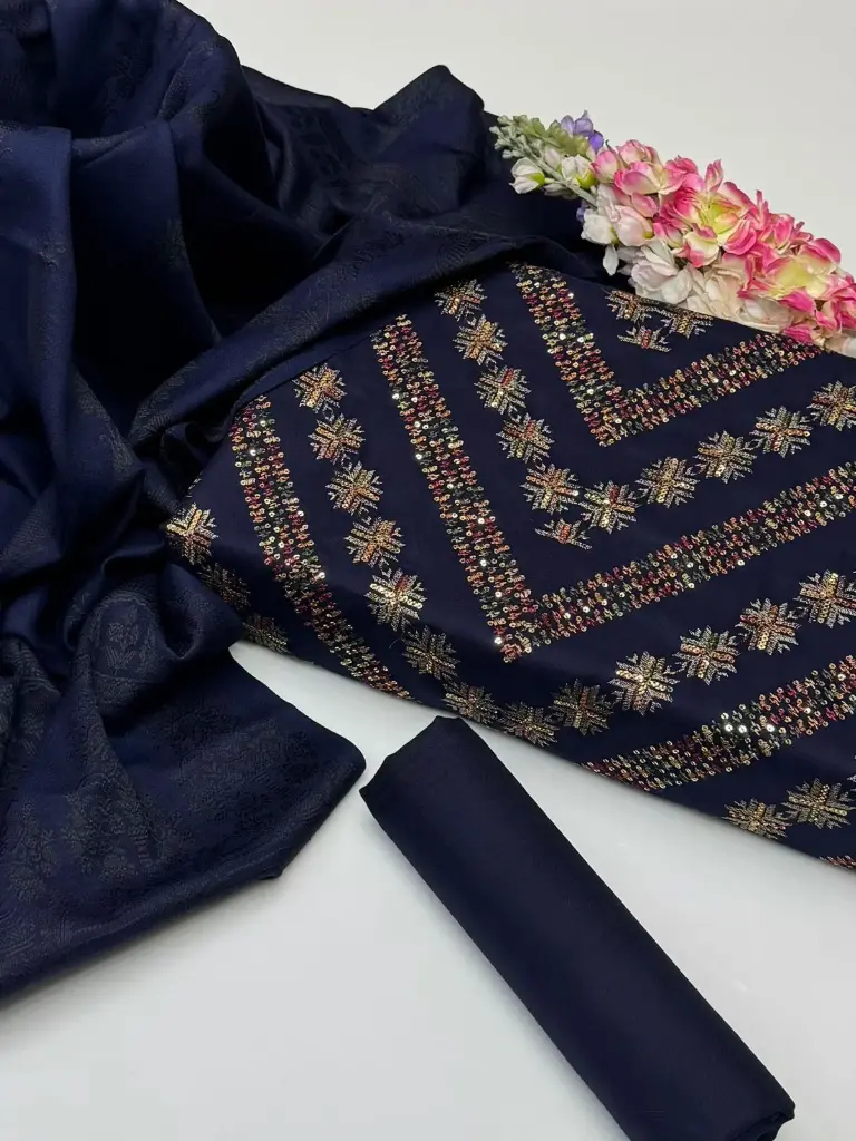 WINTER COLLECTION  Beautiful & Elegant Style  dhanak Bareeze Embroidered Shirt & Trouser With Dhanak Marina Velvet Border Shawl 3 Pc Dress