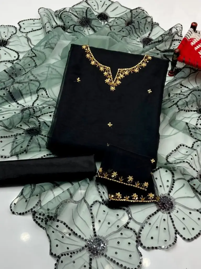 Organza handmade embroidery shirt With sleeves work Dupatta Glitter oil paint sequence stari pasting work cotton trouser 3piece