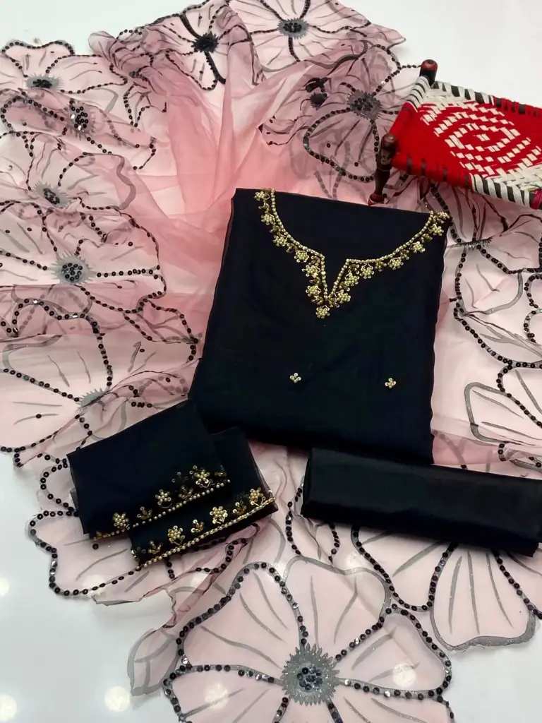 Organza handmade embroidery shirt With sleeves work Dupatta Glitter oil paint sequence stari pasting work cotton trouser 3piece