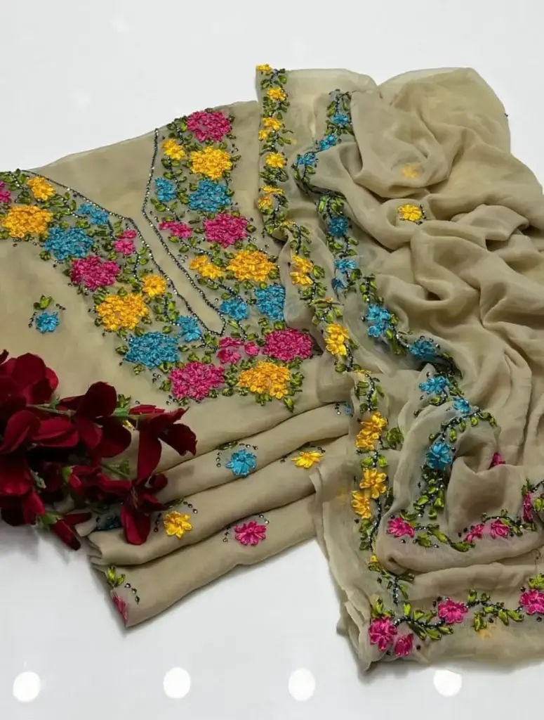 Soft krinkal chiffon Ribbon Handmade work.   Shirt Galla booti  Dupatta 4 sider Boder work.  Sleeves: Ribbon work  2 piece suit