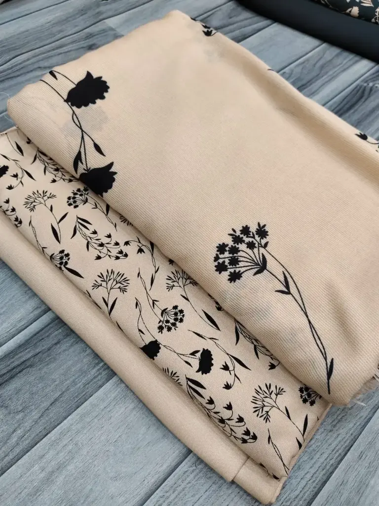 Corduroy Marina 3pc  🔶shirt cutting 2 yard  🔷 plain marina trouser 1.75 yard  🔷 corduroy wool shawl 2.5 yard